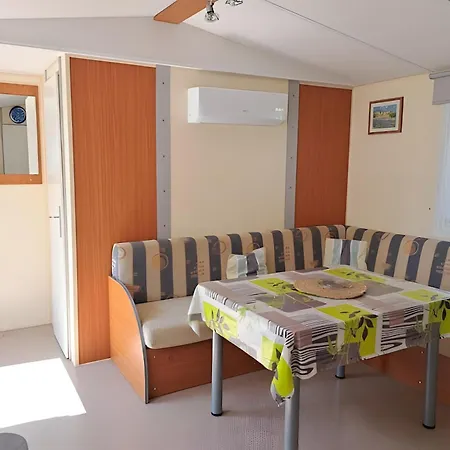 Casa de Férias Mobilhome Tamaris 4 Personnes Saint-Pierre-d'Oleron