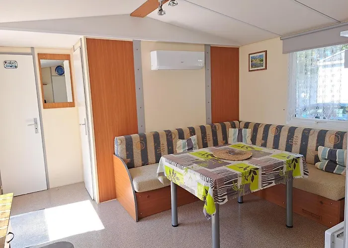 Mobil-Home climatisé à Oléron *